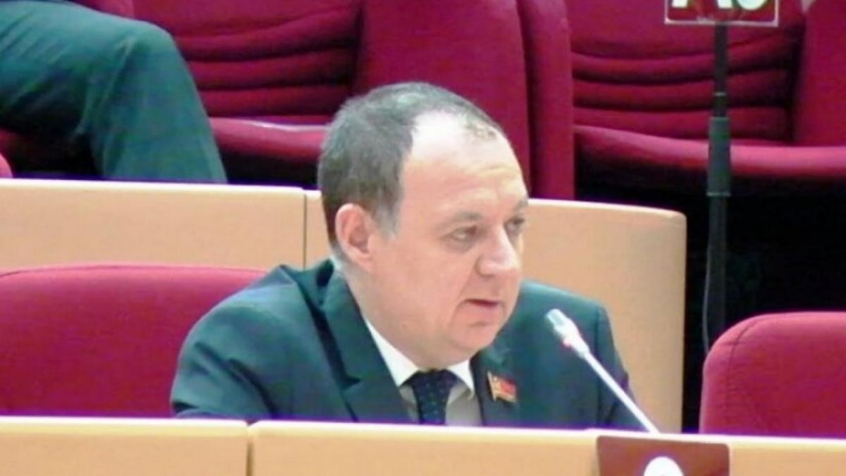    Буланов призвал губернатора отменить увольнение учительницы БашковойНовости Саратова и области – Сетевое издание «Репортер64»