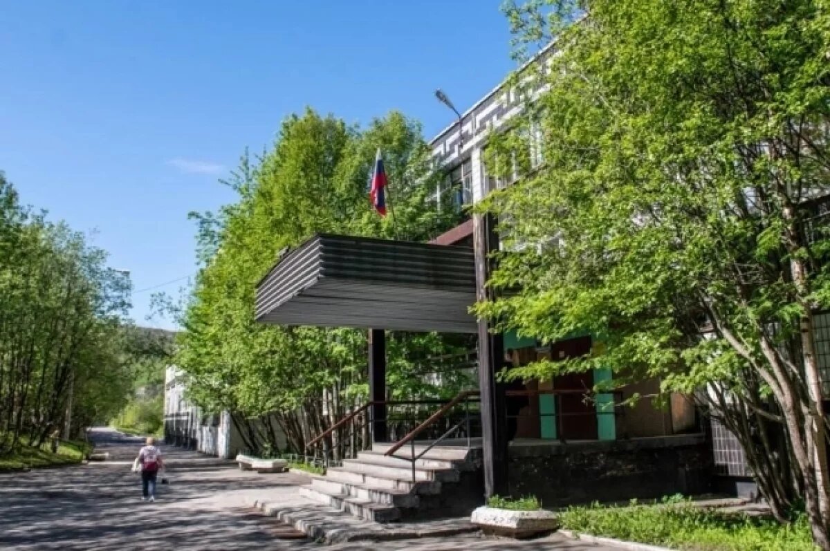    Мурманская гимназия № 7 будет объединена с прогимназией № 24