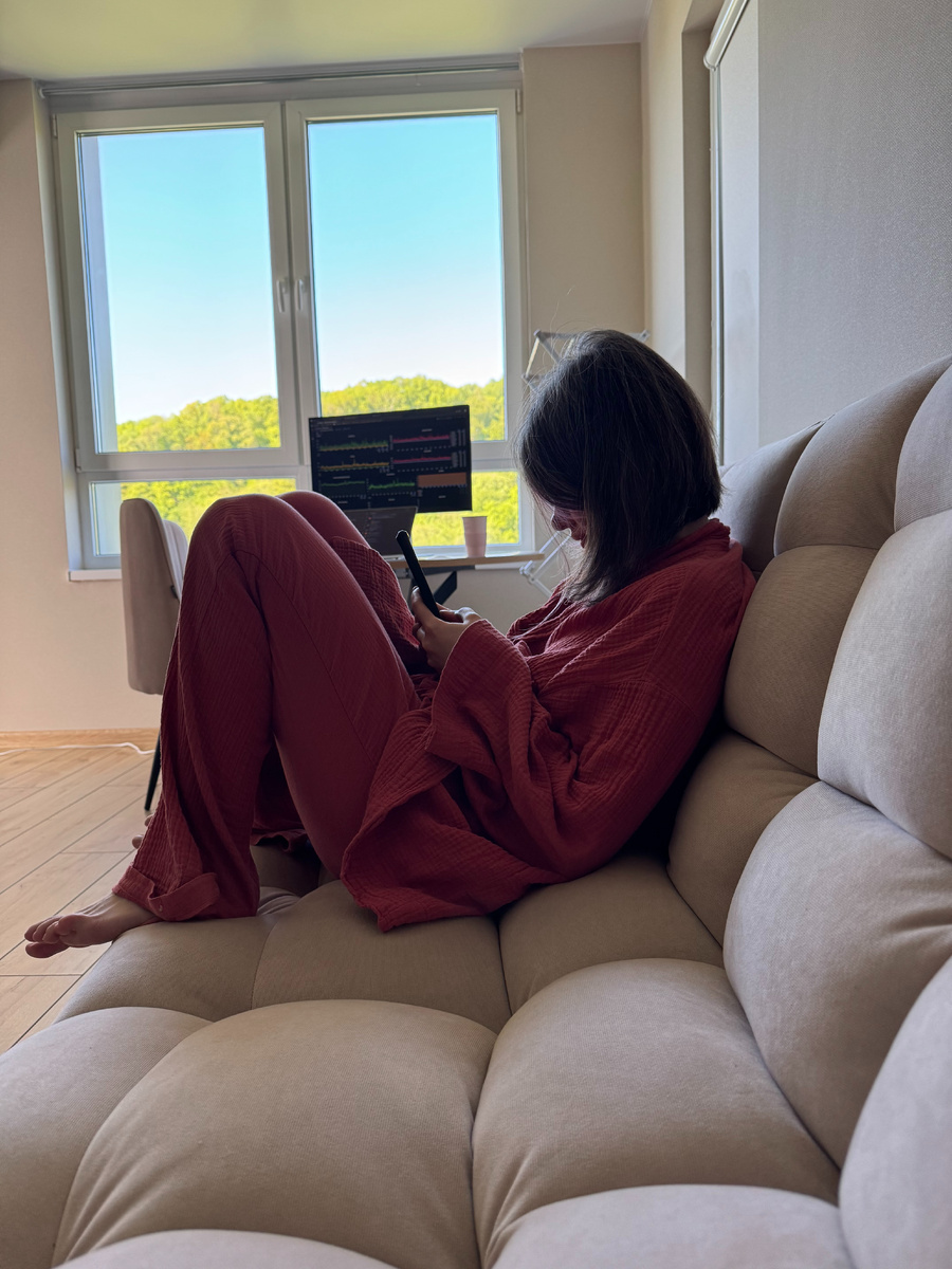 Иногда письмо выглядит вот так, ахах. Спойлер: да, иногда книжка пишется на ходу и в телефоне, а не только где-нибудь за большим монитором