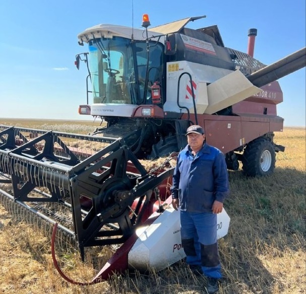    Хозяйства Оренбуржья нашли механизаторов благодаря ярмарке трудоустройства Алла Черкесатова