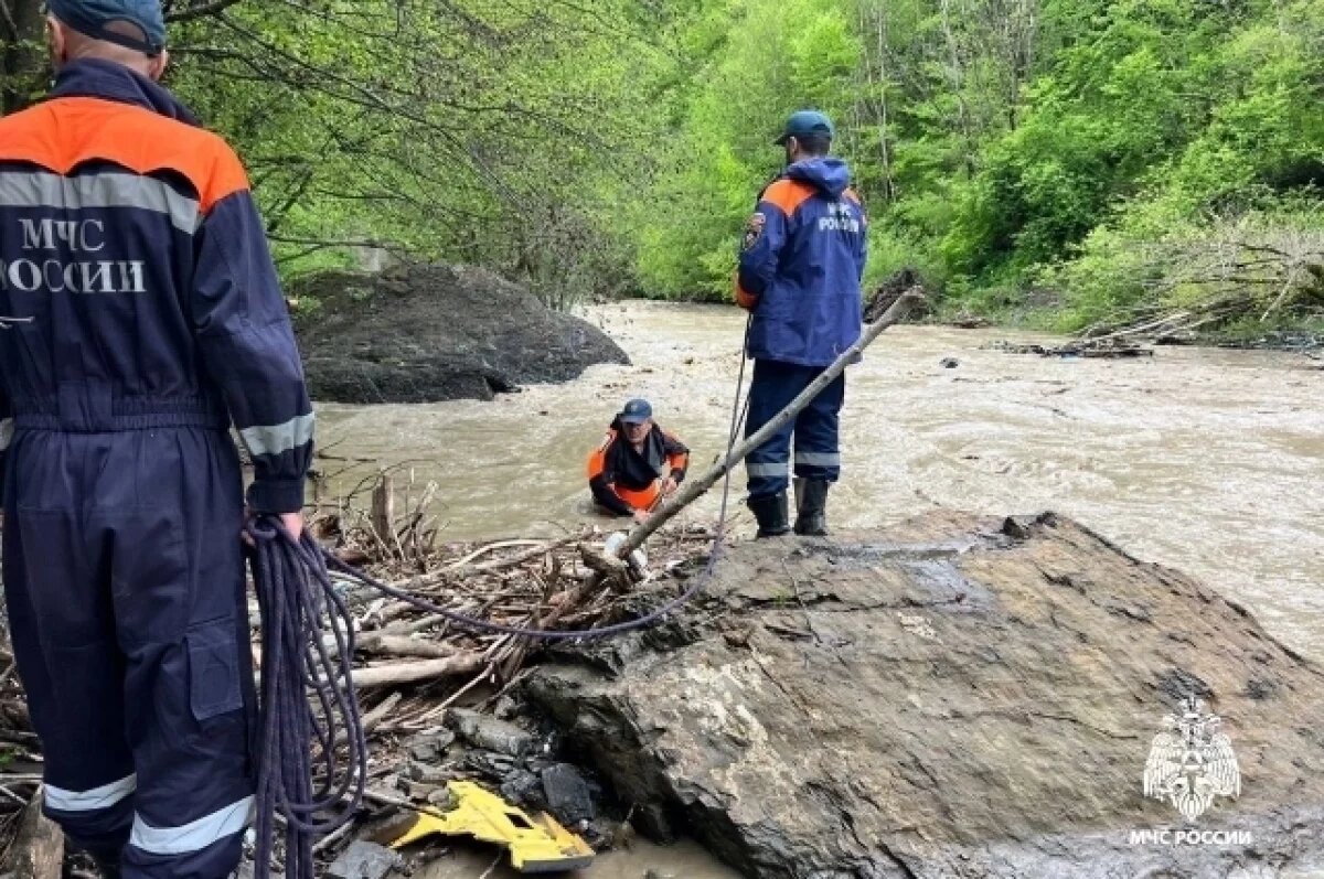   В Дагестане спасатели пятый день ищут мальчика, пропавшего в селе Бежта