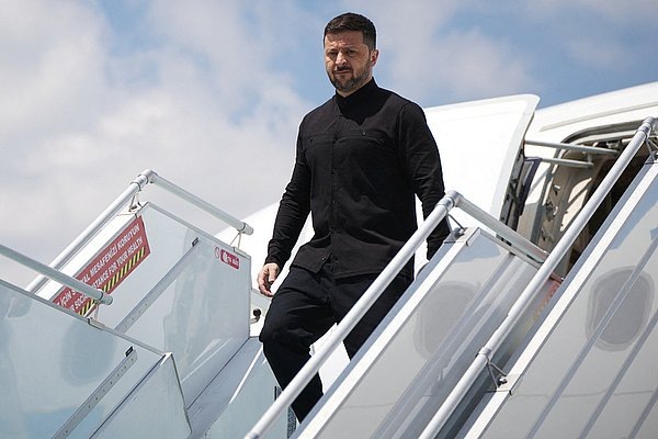    Владимир Зеленский. Фото: Ukrainian Presidential Press Service / Handout via Reuters