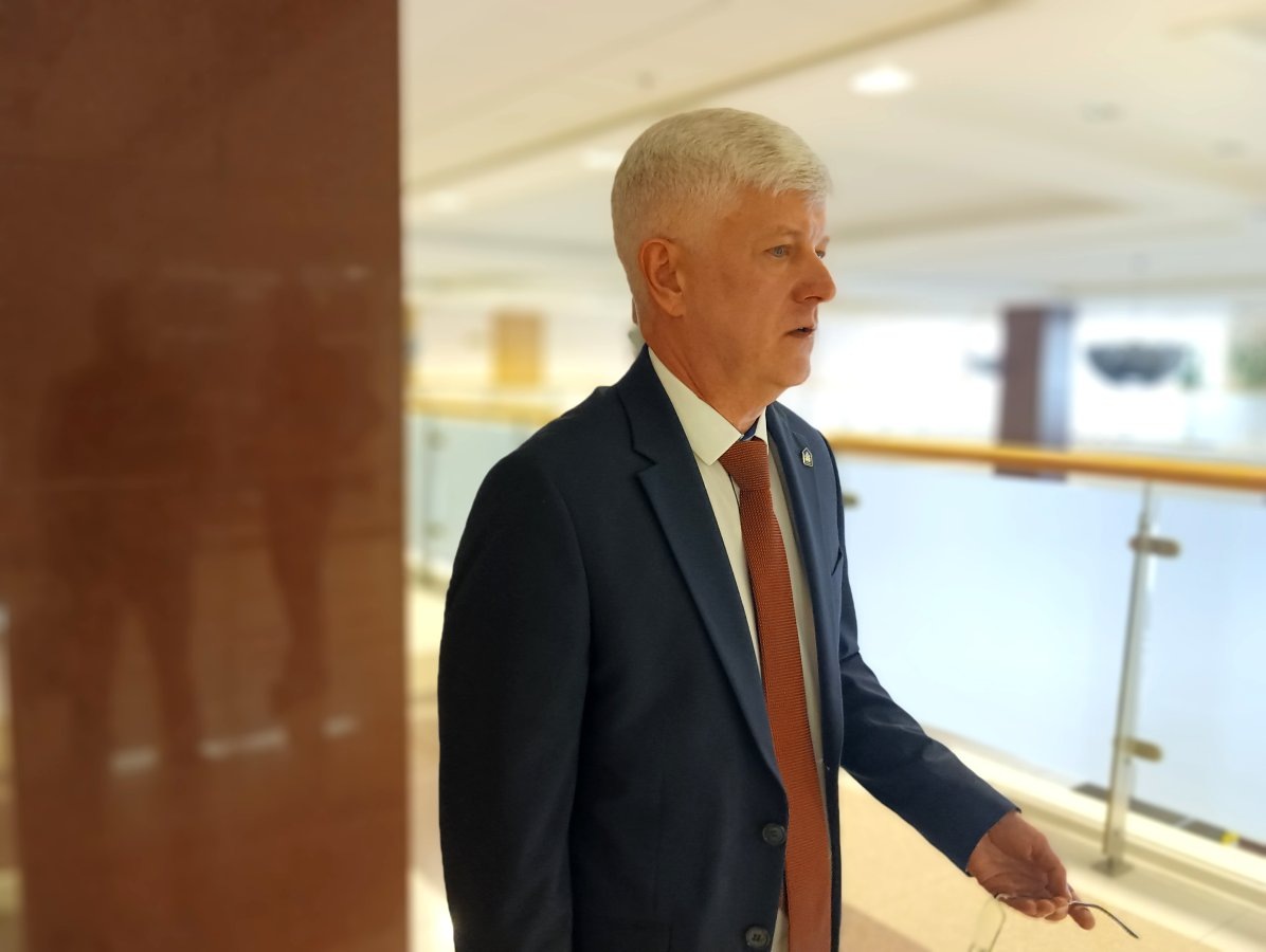 Уход домов на спецсчета нарушил планы Станислава Суханова.  Фото: ФедералПресс / Александр Калинин