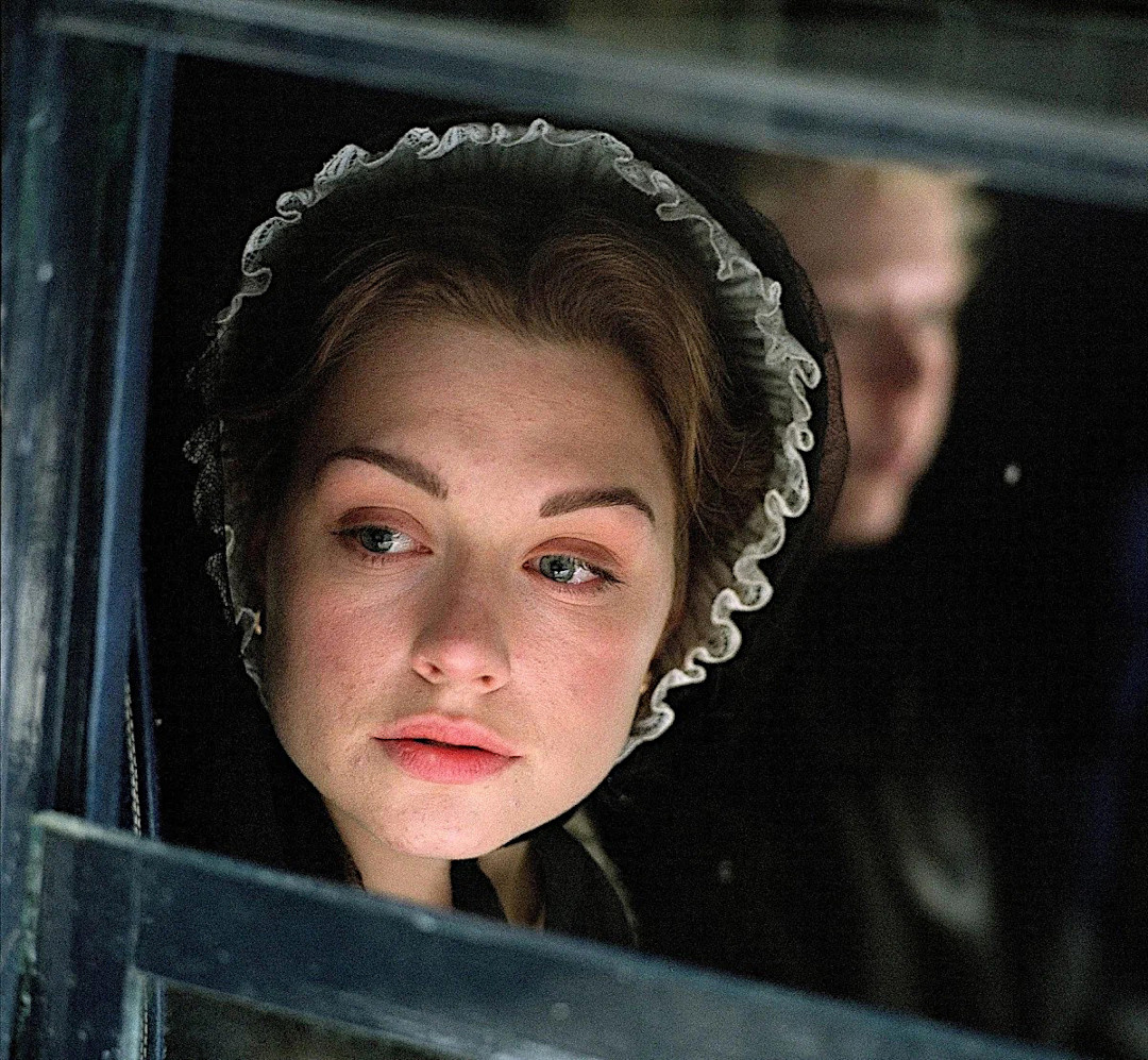 Кадр из мини–сериала «Север и Юг» (2004)