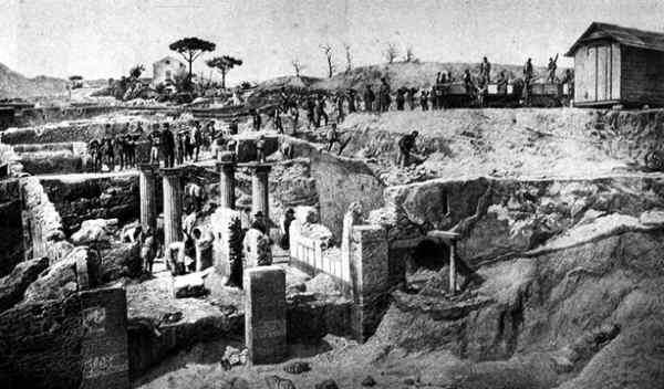 Раскопки Помпей в 1873 году