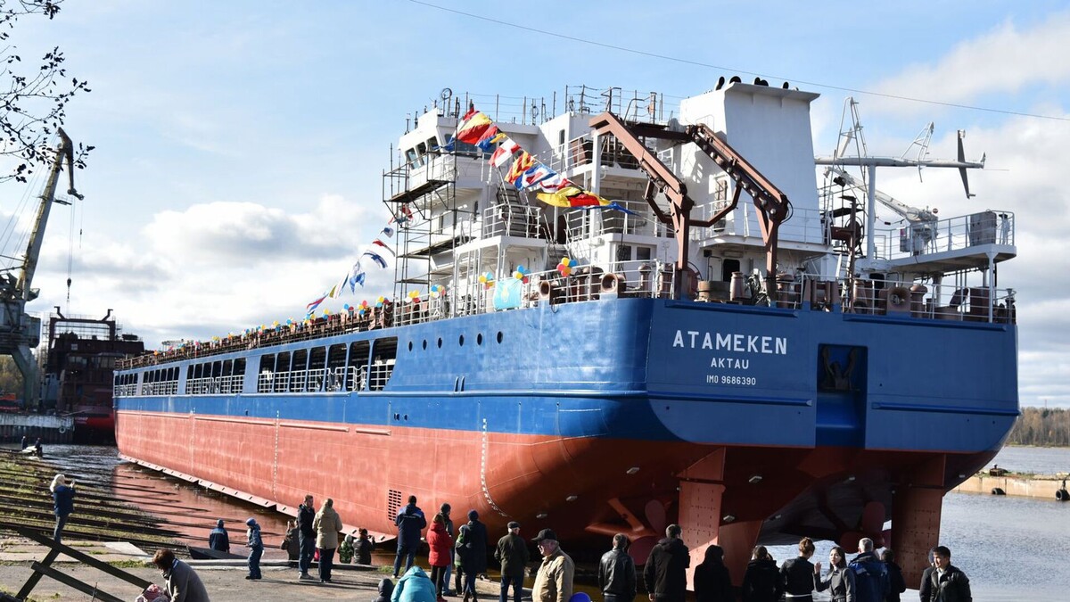 Сухогруз "Атамекен" © Photo : АО "НК "Қазақтан темір жолы"