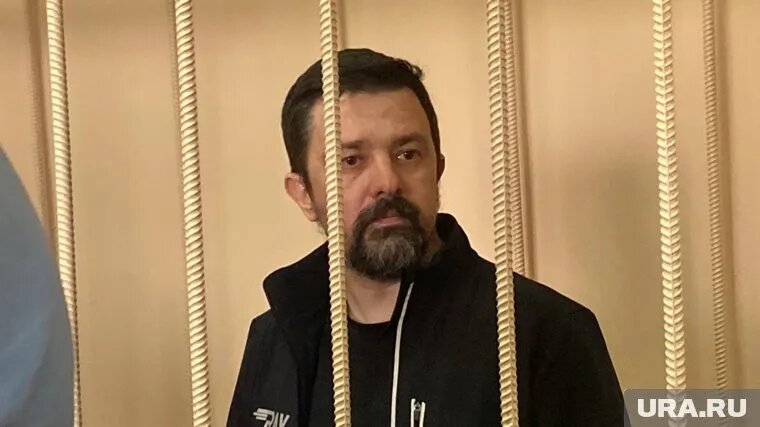 Виктора Тихоненко оставили в СИЗО до 19 августа. Фото: Павел Сидоров © URA.RU