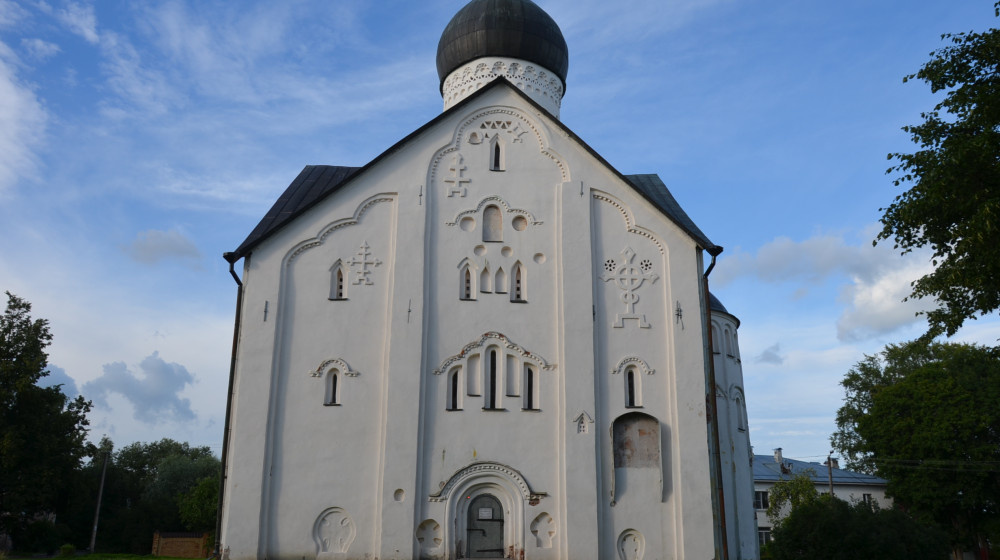    Великий Новгород и его церковь Иоанна на Опоках