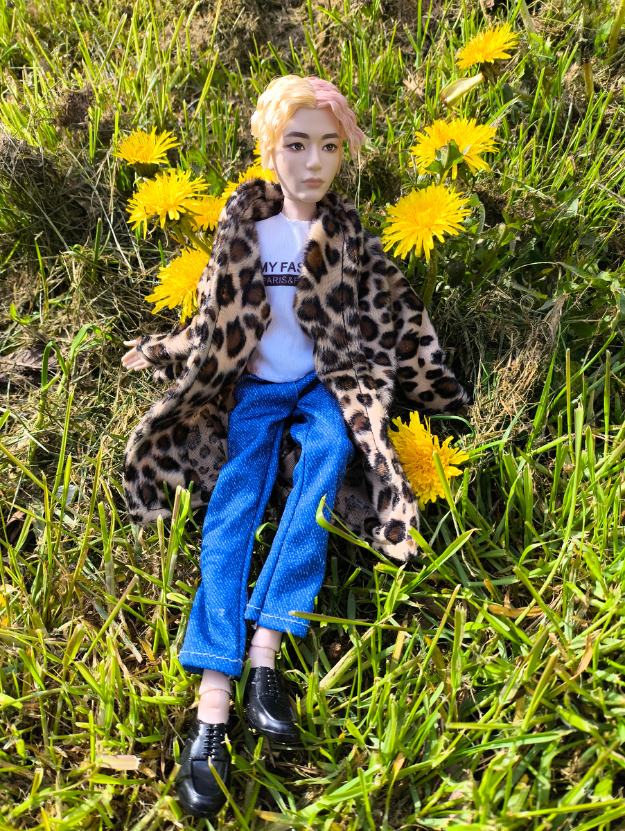 В одуванчиках