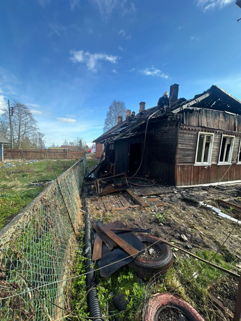    Госкомитет Карелии раскрыл подробности крупного пожара, где пострадала женщинаГоскомитет Карелии по безопасности