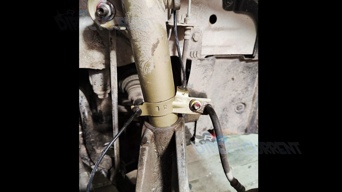 Крепление стоек автомобилей на платформе L.E.M.O.N. (Листать галерею)