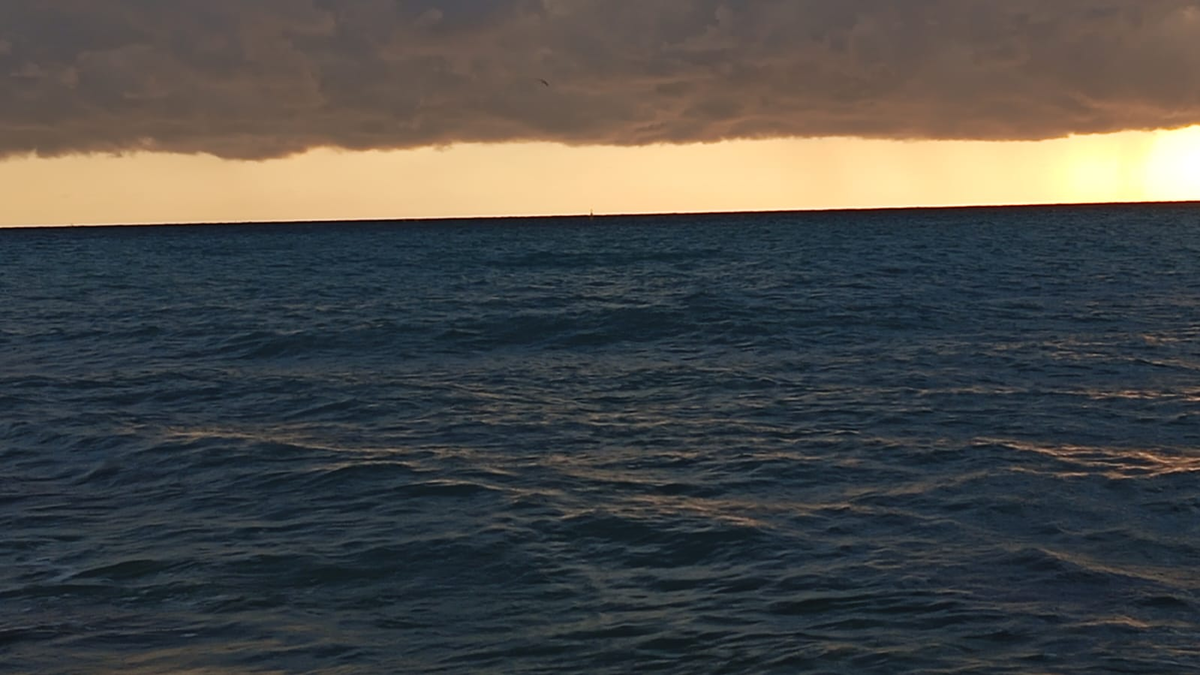 Черное море прекрасно в любую погоду.