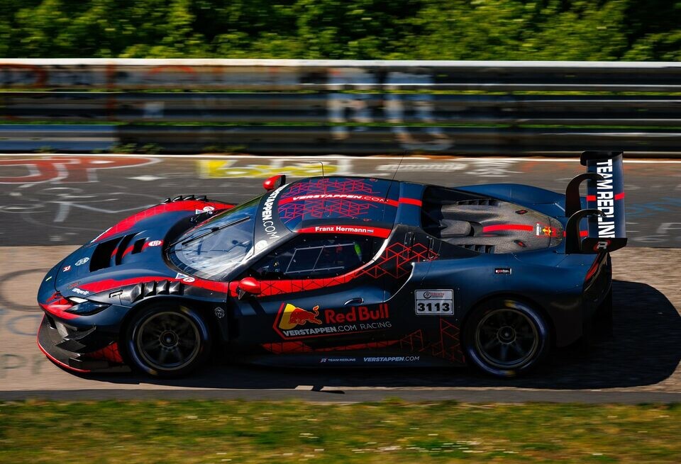    «На две секунды». Макс Ферстаппен побил рекорд НордшляйфеСоцсети