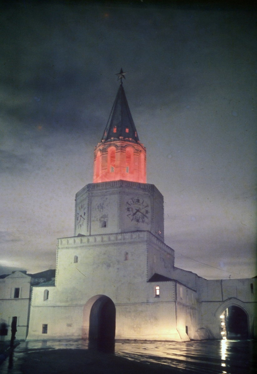 Из архива официального сайта СКБ «Прометей», Спасская башня, Казань, 1967 г. 
