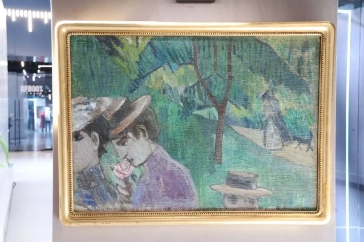    Коллекционер Валерий Дудаков передал часть своих картин НГХМ