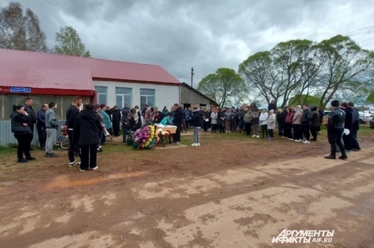    Подруга, которая была с погибшей пермячкой в баре, не пришла на ее похороны