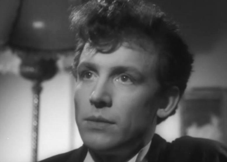 Кадр из фильма «Как он лгал её мужу»