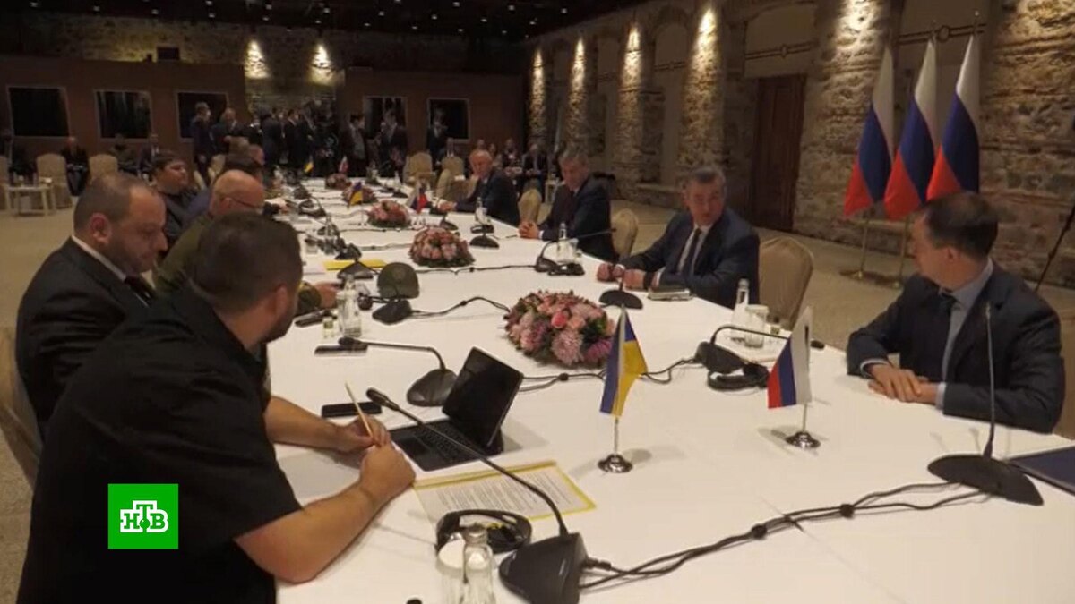    Зеленский устроил истерику перед переговорами в Стамбуле