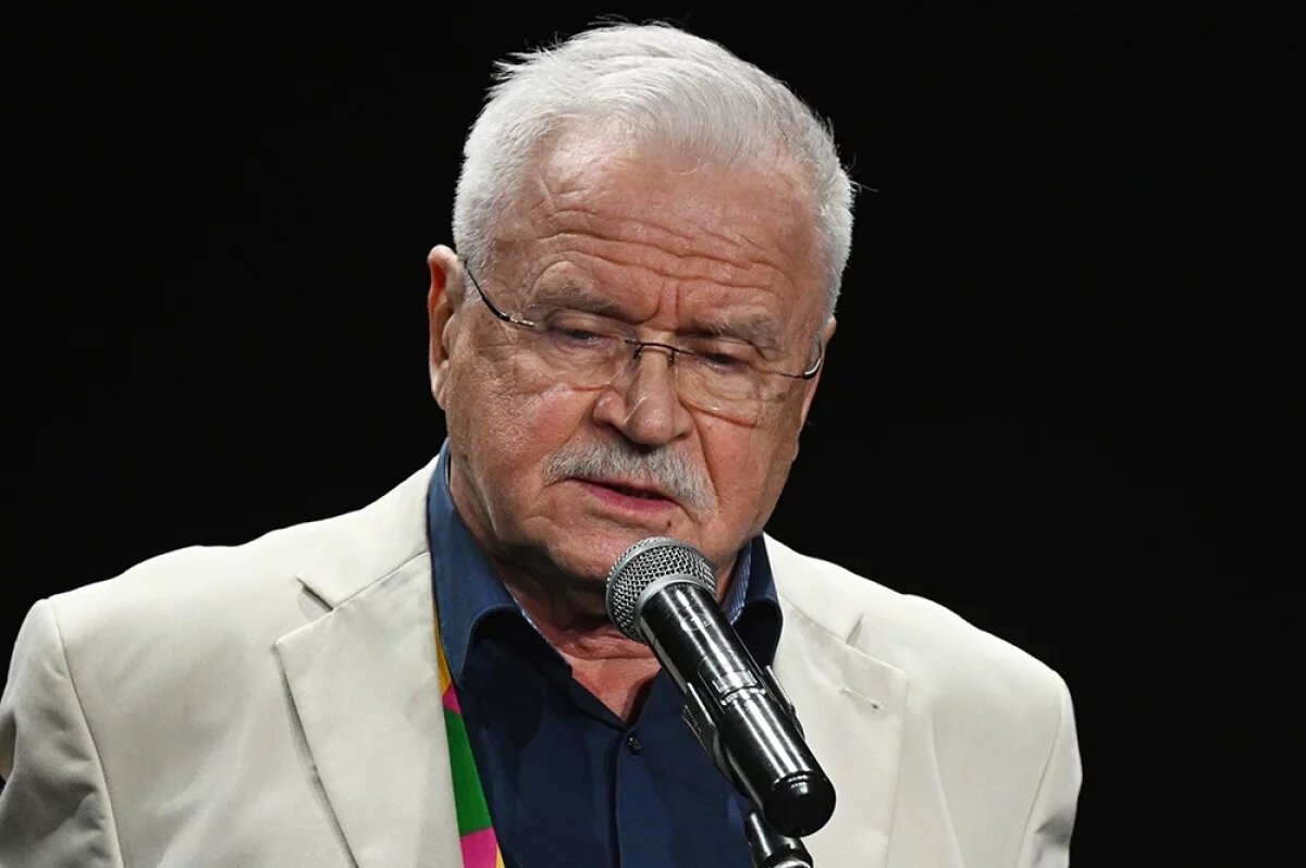    Сергей Никоненко обозвал Хаматову «грязной девочкой» из-за ее поведения