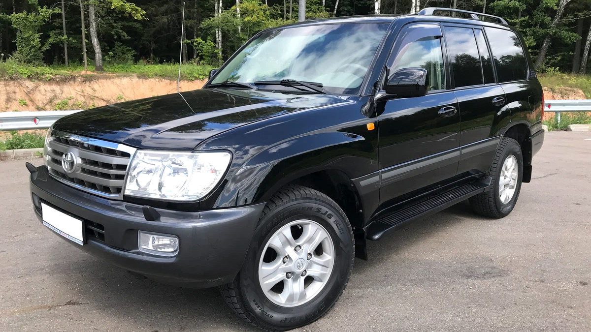 toyota land cruiser 100