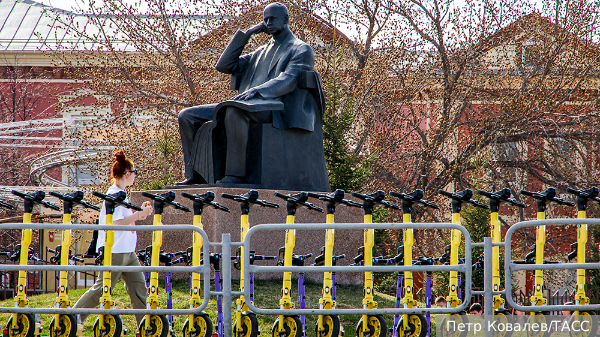     Фото: Петр Ковалев/ТАСС   
 Текст: Елизавета Шишкова