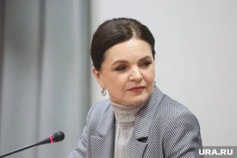 Замгубернатора ХМАО Елена Майер жестко пресекла конфликт в ДШИ-1 Нижневартовска
Фото: Денис Моргунов © URA.RU