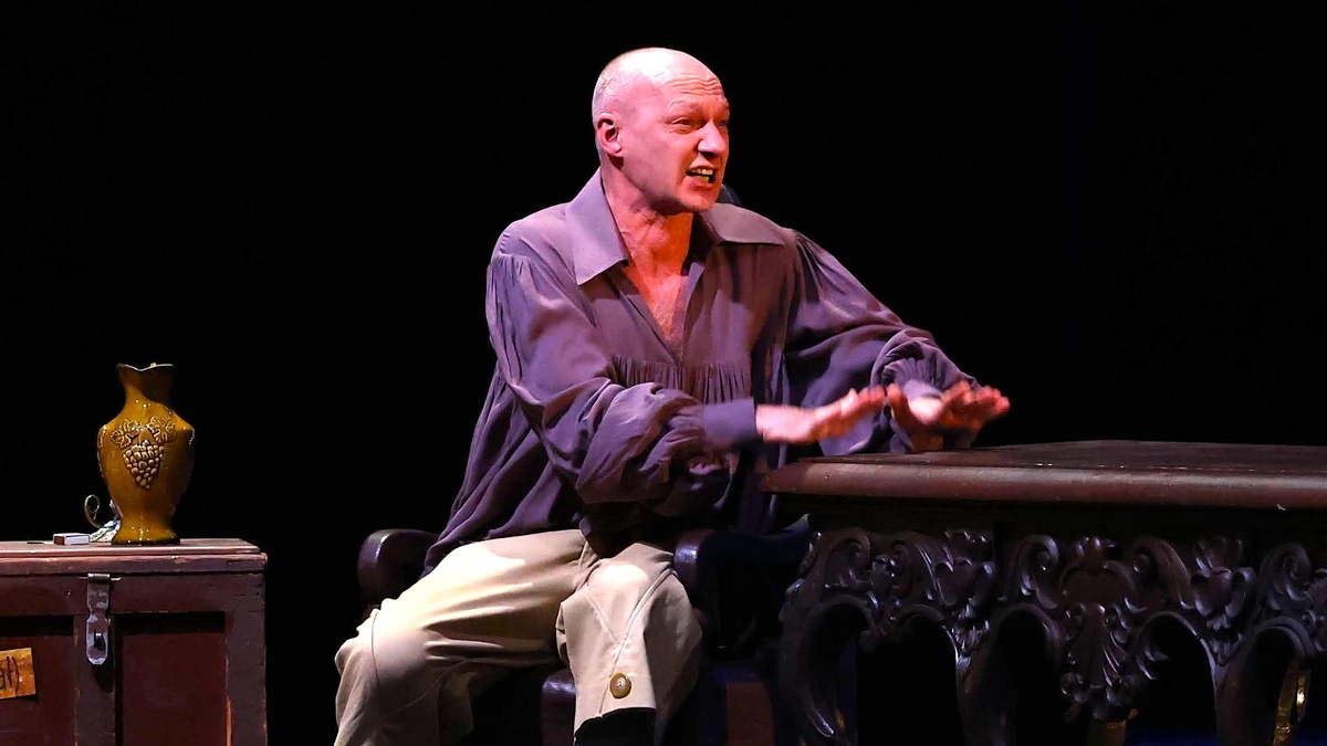 Николай Козак в роли Мольера 