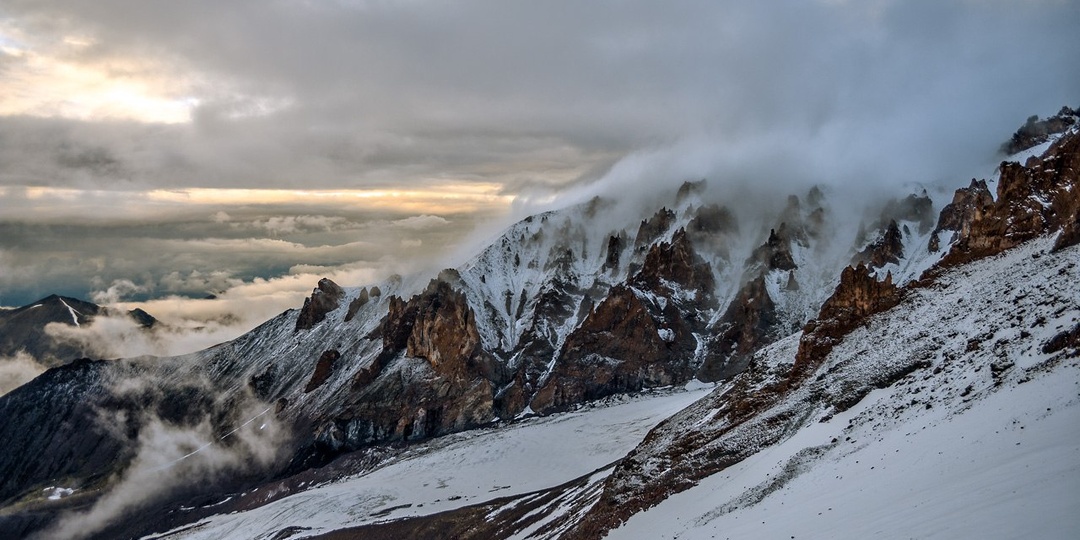 Закат со склонов Эльбруса