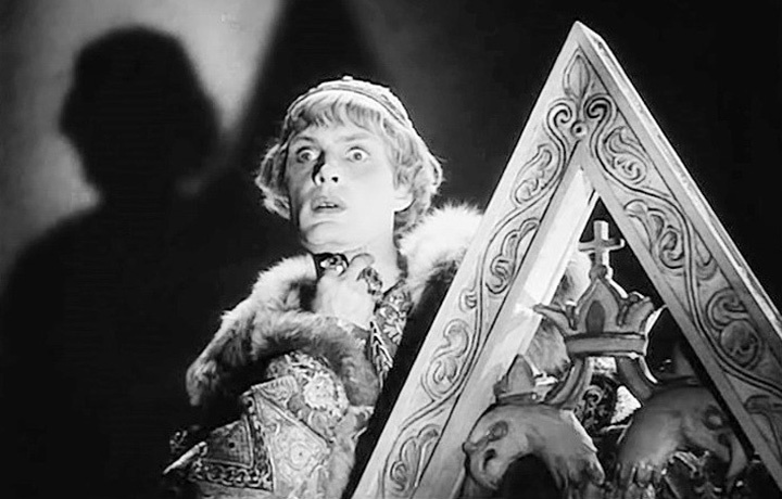 Павле Кадочников в фильме "Иван Грозный"