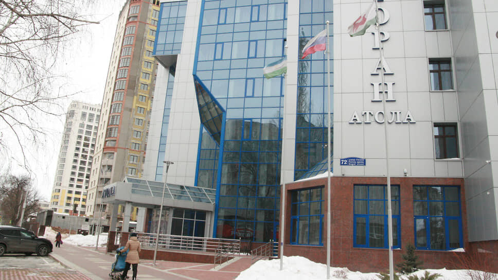 Суды отказались передать отель "Урал тау" Роскомснаббанку.📷Фото: Дмитрий Колпаков / Коммерсантъ