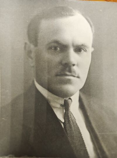 Александр Денисович Метелев-уполномоченный ЦИК СССР в Сочинском районе по курортным вопросам. Из фондов МКУ "Архив г. Сочи"