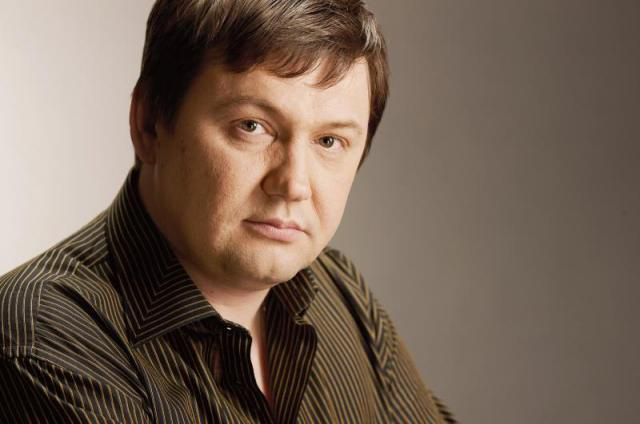 Игорь Слуцкий передаёт привет островитянам.