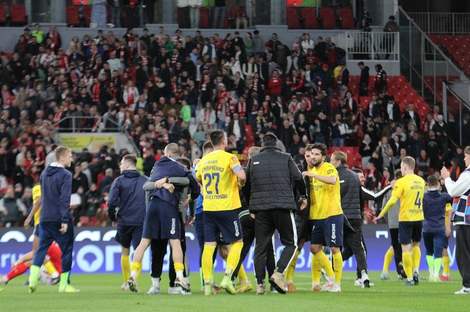    Команда ликует. Фото: ФК "Ростов"