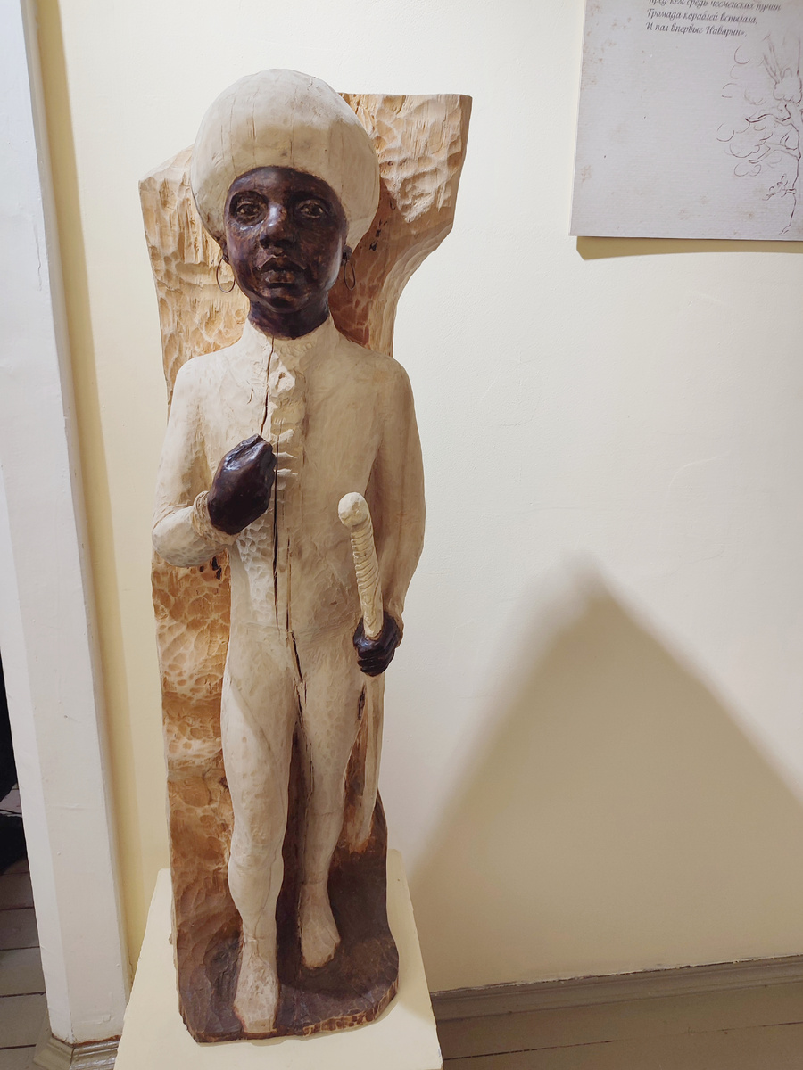 Скульптура Ганнибала в доме-музее Суйда. 