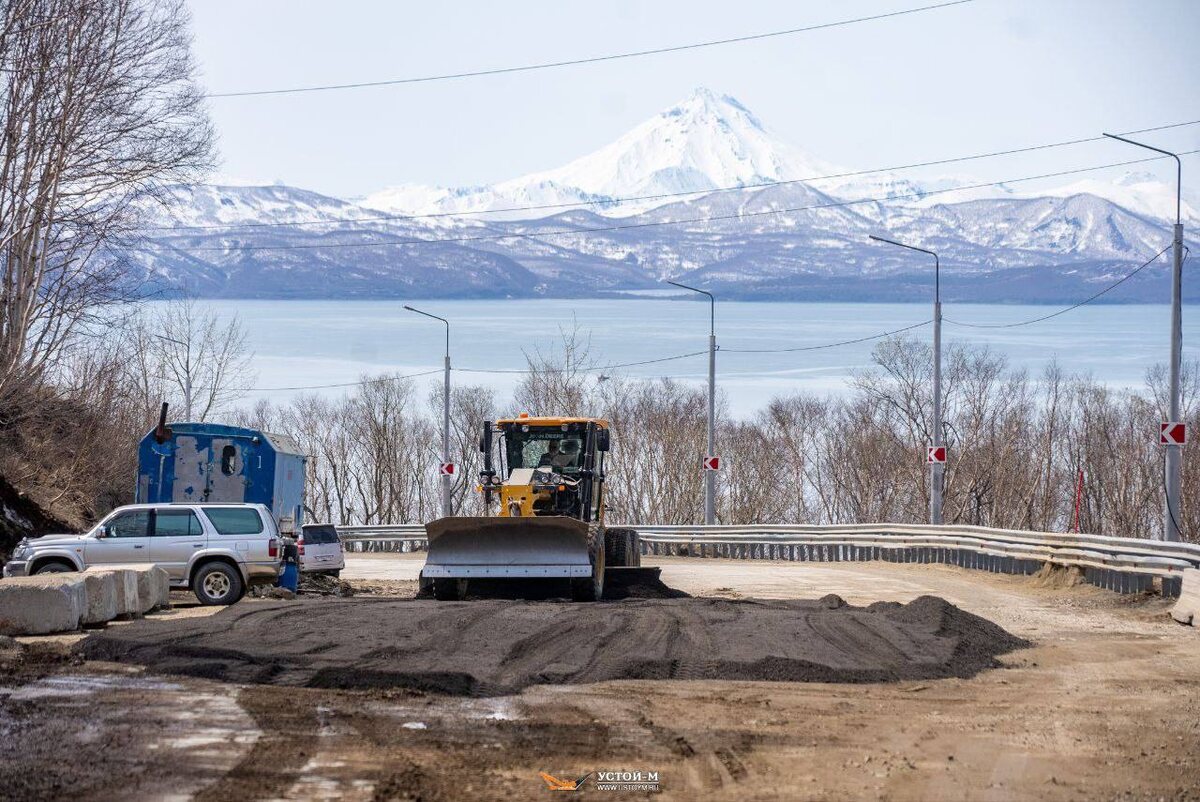 Фото: Ремонт трассы на улице Высотной / Компания «Устой-М»