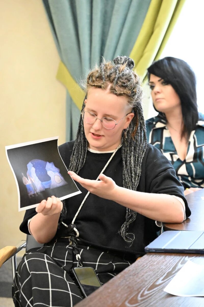 Листайте вправо, чтобы увидеть больше изображений