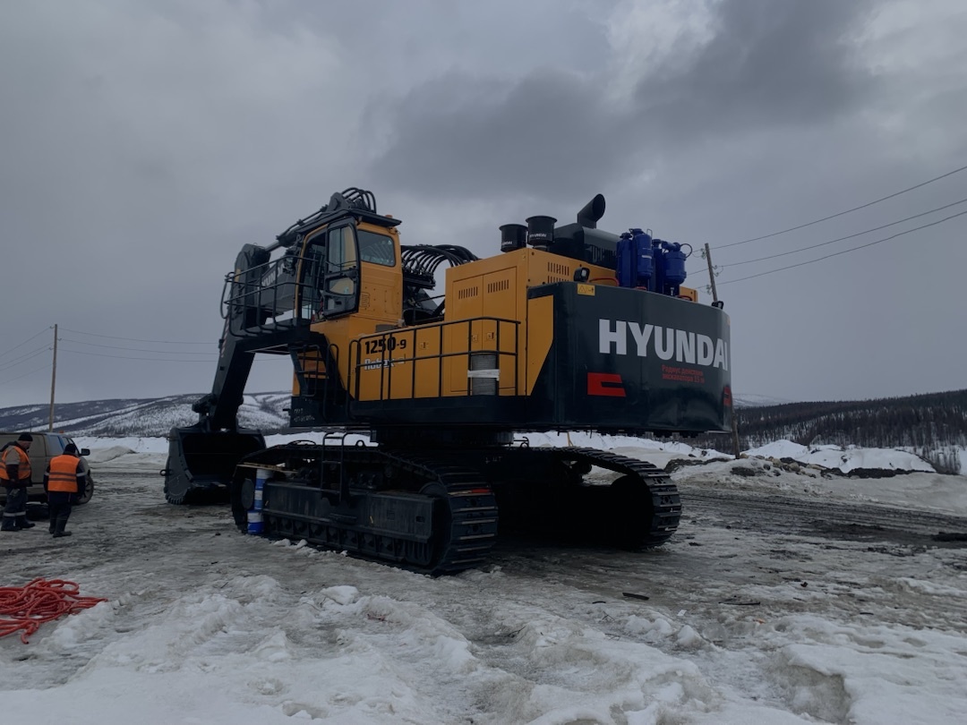 Комплексная установка дополнительного оборудования на Hyundai 1250.