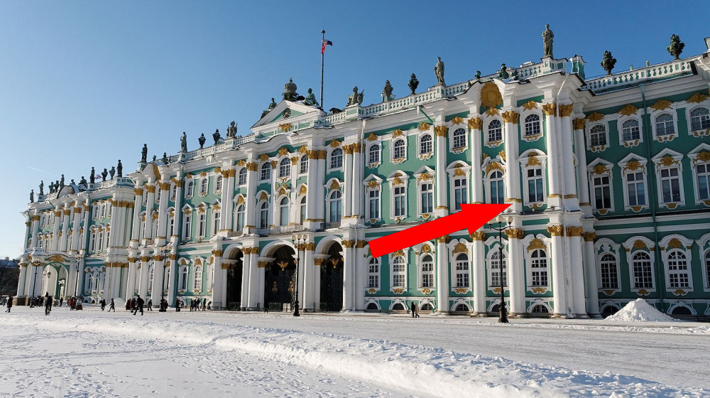    Зимний дворец без лесов