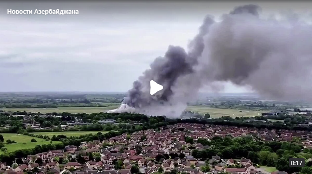 Бывшая база ВВС Великобритании горит в графстве Оксфордшир