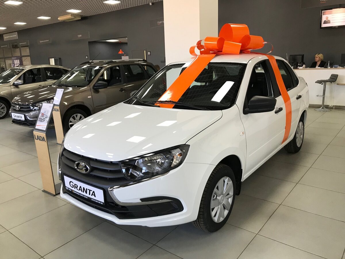 Фото заимствовано - https://auto.ru/cars/new/group/vaz/granta/21377541/21687350/1097366708-f9b45c48/
