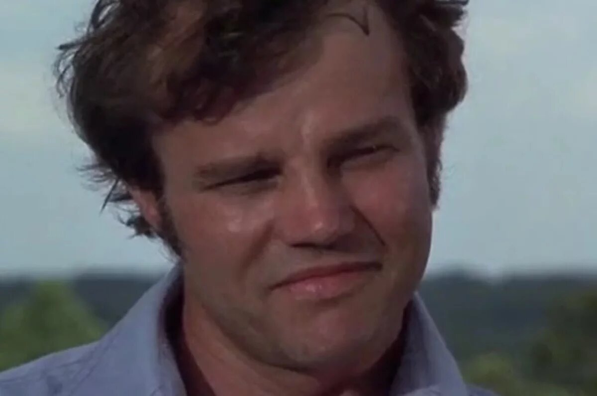    Умер актер, сыгравший в трех частях бондианы Джо Дон Бейкер