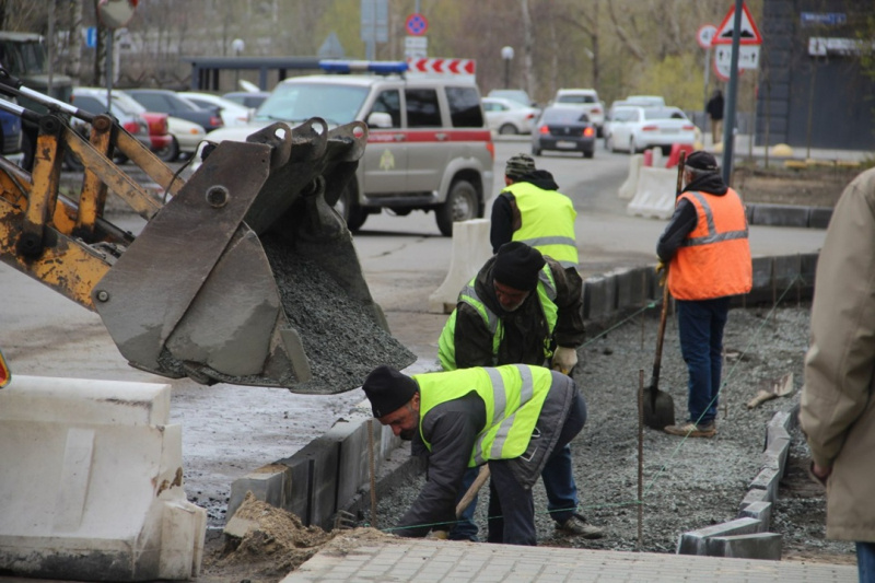    Дрейзис: Тротуар для жильцов новостроек в Петрозаводске скоро будет готовНадежда Дрейзис