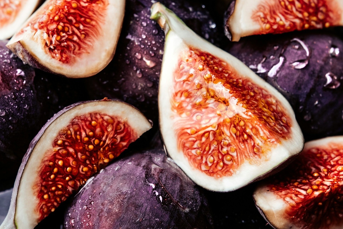     Почему стоит полюбить инжир: 5 полезных свойств