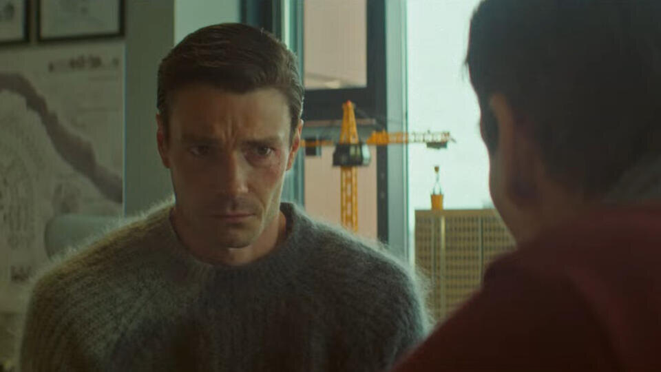 Фото: © Кадр из сериала "Чужие деньги", режиссер Игорь Твердохлебов