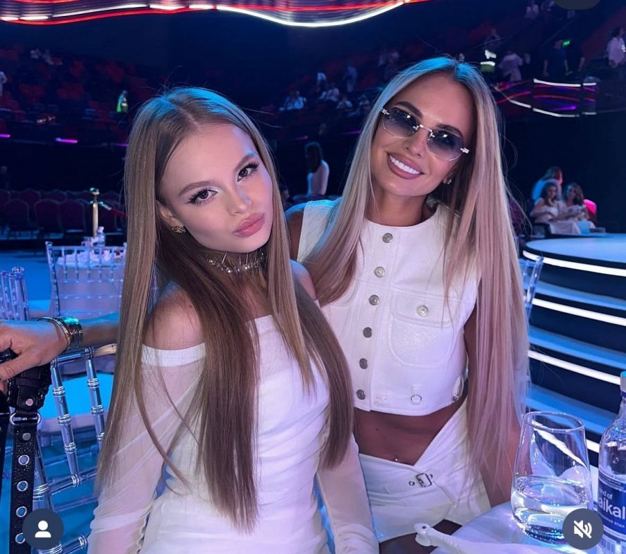     В браке с Виталием Ирина родила дочь Милану
