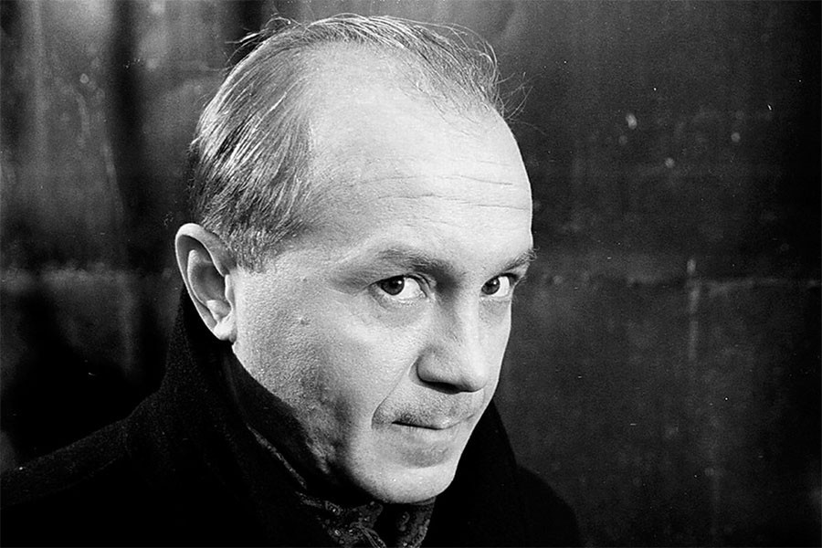 Панин, нормальный и правильный. Андрей Владимирович.