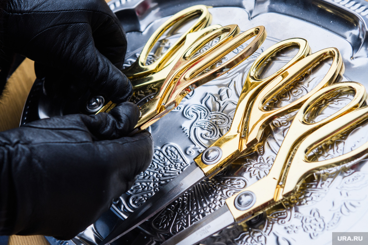 Клиент доверился парикмахеру, вкладываясь в совместный бизнес и давая ему деньги в долг. Фото: Владимир Жабриков © URA.RU