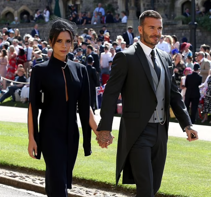 Почему Виктория и Дэвид Бекхэм в шоке от новой дружбы сына Бруклина с их бывшими приятелями Гарри и Меган