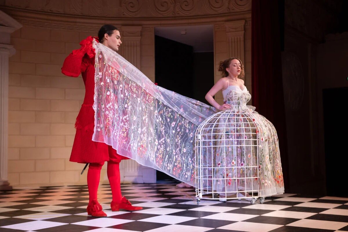 Опера "Симоне"