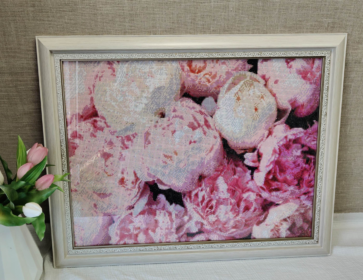 Оформление алмазной мозаики в раму с акриловым стеклом от багетной мастерской Галерея РА